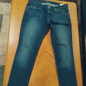 Levi 524 "Too Superlow"